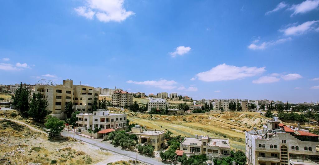 Al Bateel Hotel Apartments Amman Chambre photo