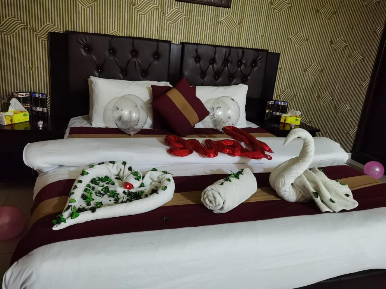 Al Bateel Hotel Apartments Amman Extérieur photo