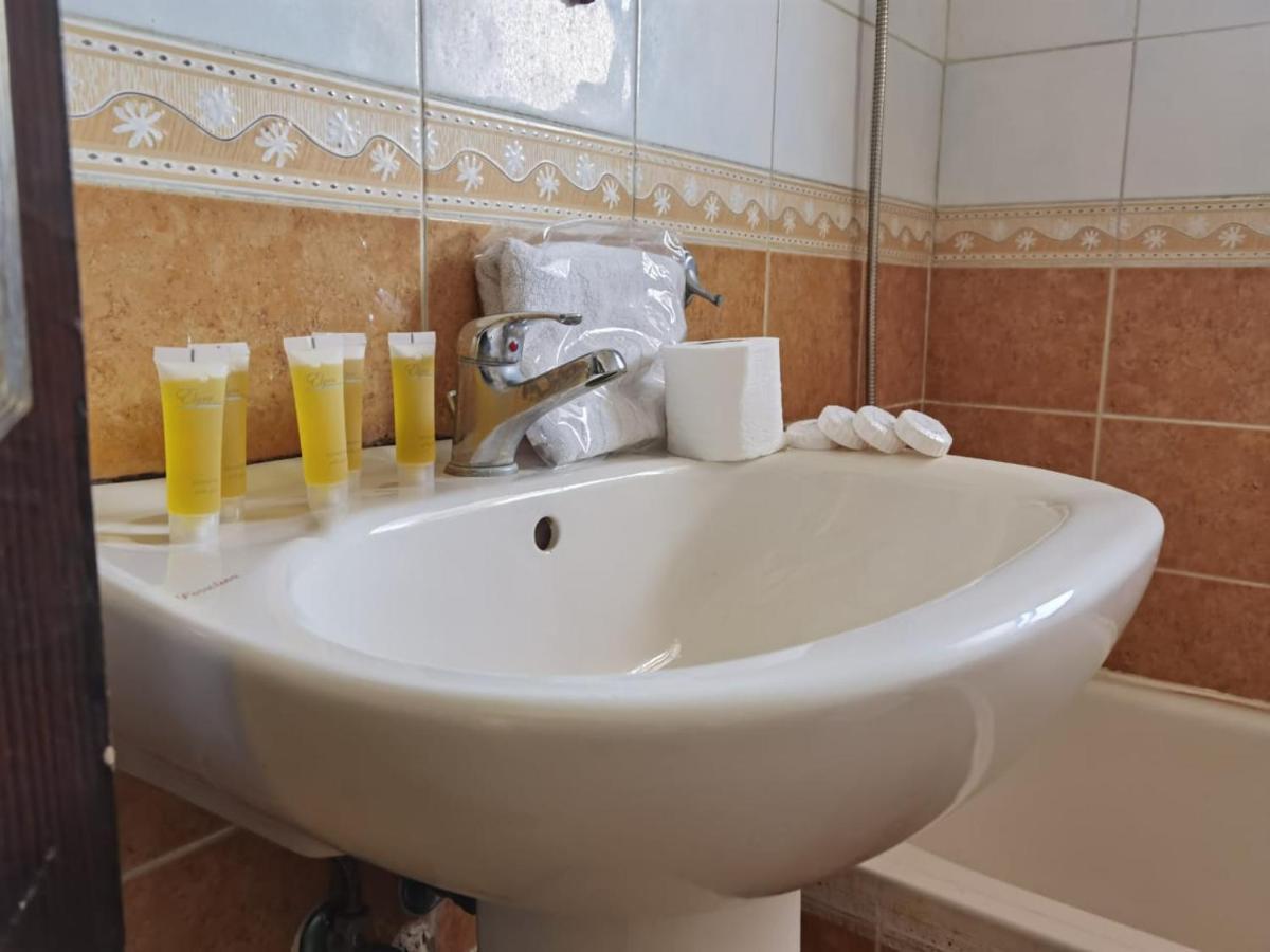 Al Bateel Hotel Apartments Amman Extérieur photo
