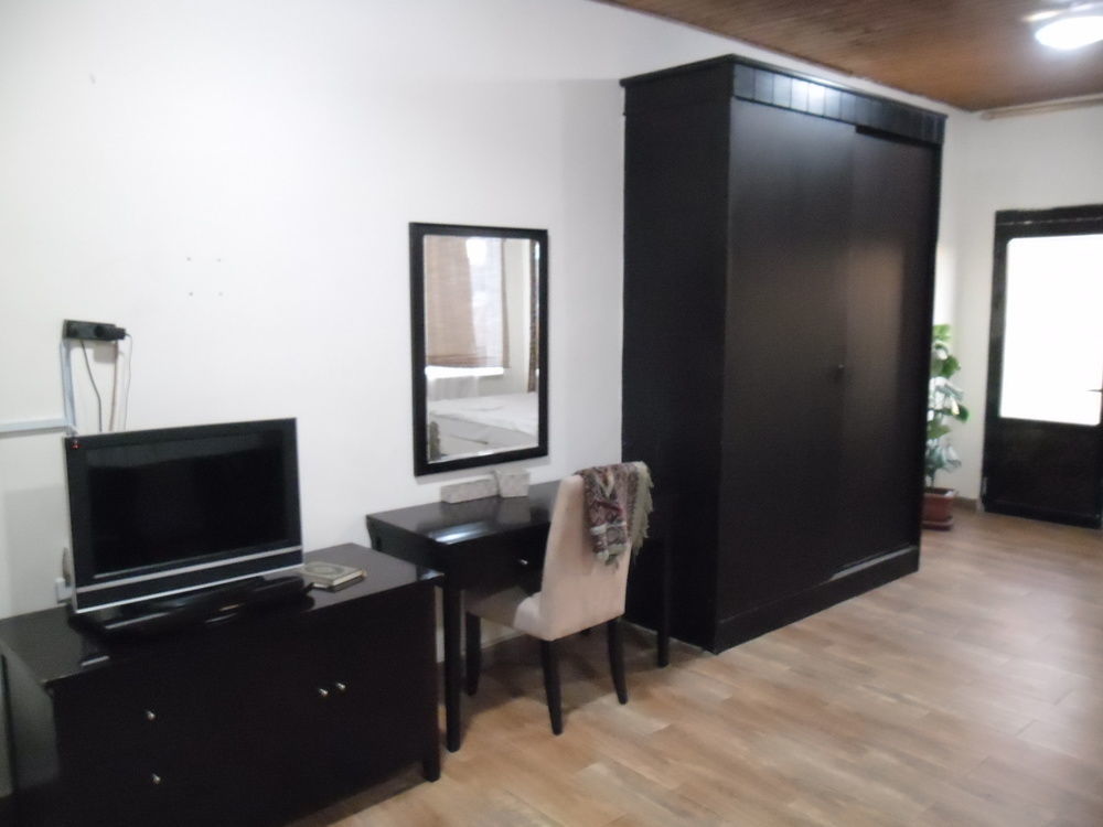 Al Bateel Hotel Apartments Amman Extérieur photo